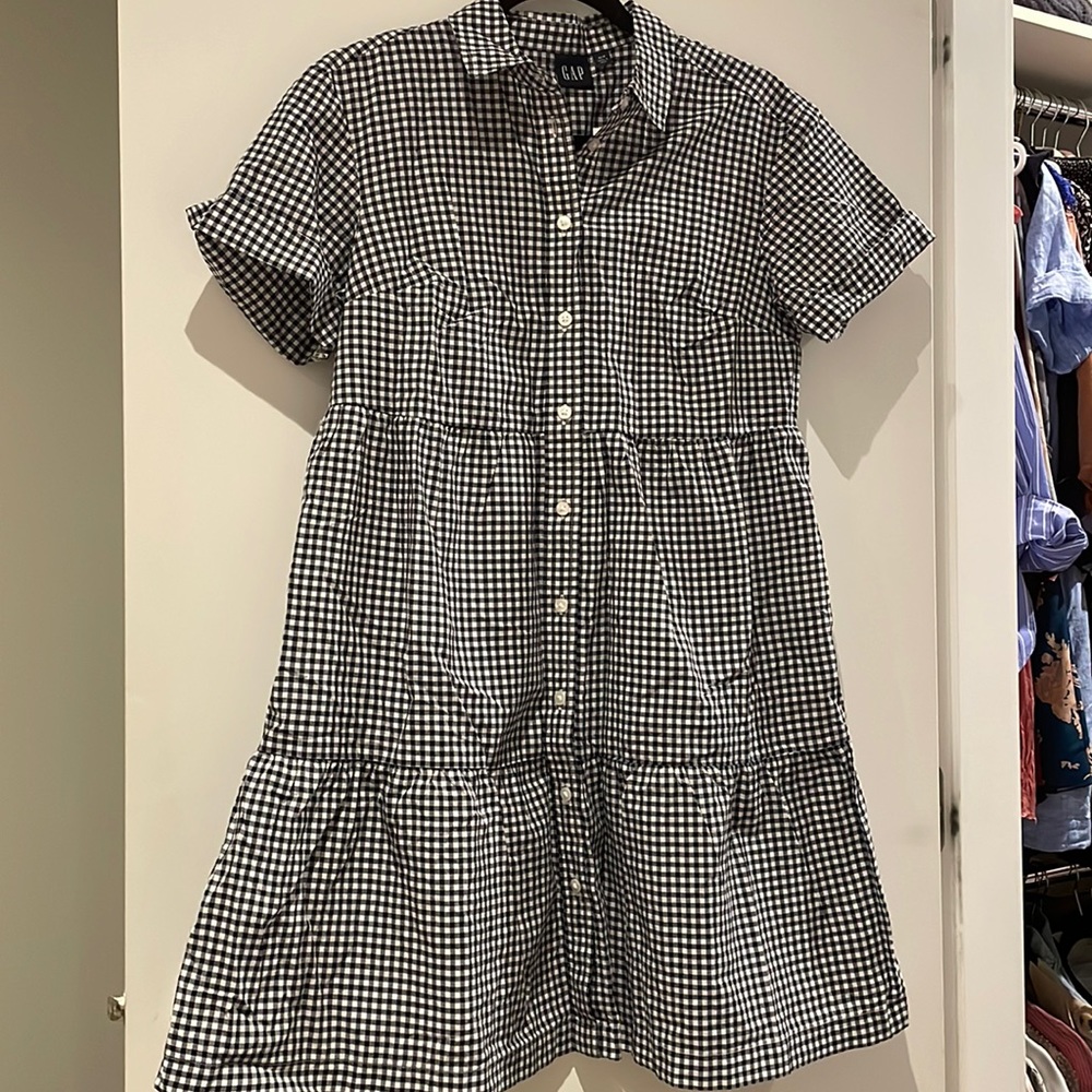 GAP gingham button-up tiered dress